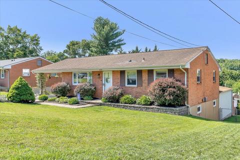 635 E Augusta Ave, Vinton, VA 24179 photo 1