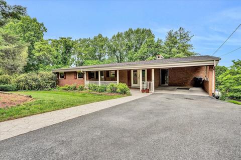 5519 Highfields Rd, Roanoke, VA 24018 photo 2