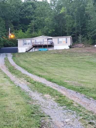 34485 Shasta Dr, Glade Spring, VA 24340 photo 1