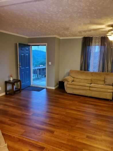 34485 Shasta Dr, Glade Spring, VA 24340 photo 3