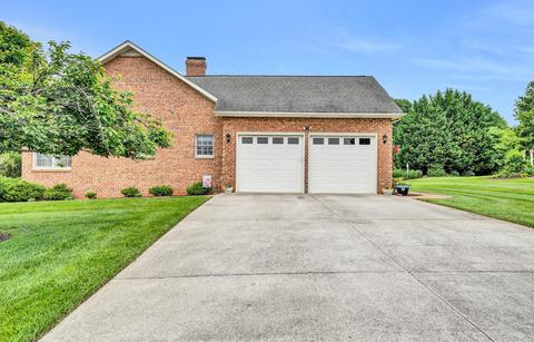 1018 Summerpark Dr, Forest, VA 24551 photo 5