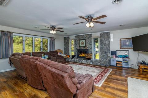 7732 Henry Rd, Henry, VA 24102 photo 18