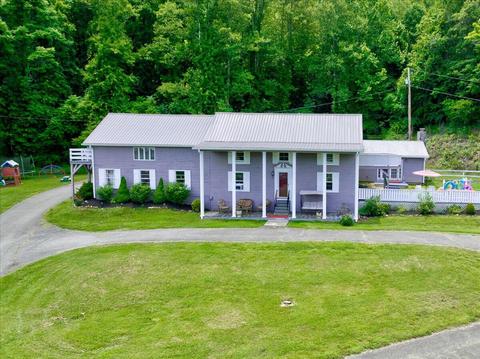 7732 Henry Rd, Henry, VA 24102 photo 3