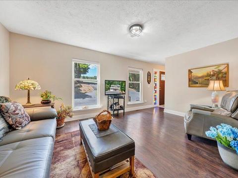 580 Windtree Dr, Moneta, VA 24121 photo 7