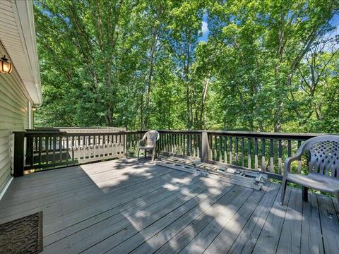 580 Windtree Dr, Moneta, VA 24121 photo 30