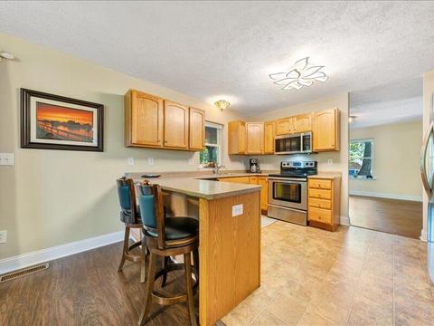 580 Windtree Dr, Moneta, VA 24121 photo 14