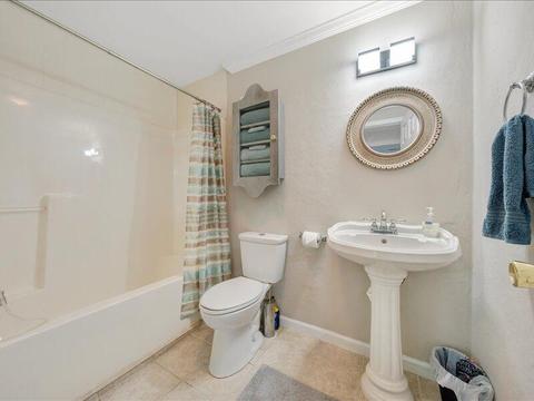 580 Windtree Dr, Moneta, VA 24121 photo 40