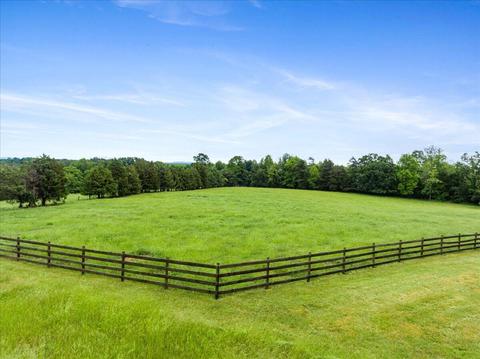 2869 Ayers Rd, Moneta, VA 24121 photo 95