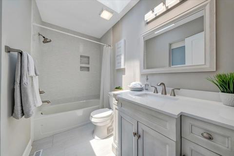 144 Windlass Pointe Dr, Moneta, VA 24121 photo 32
