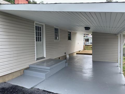 1941 S Byrd Ave, Covington, VA 24426 photo 8