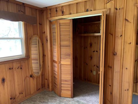 1941 S Byrd Ave, Covington, VA 24426 photo 9