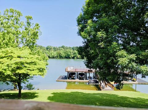285 Waterside Dr, Moneta, VA 24121 photo 10