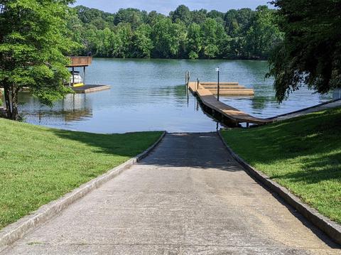285 Waterside Dr, Moneta, VA 24121 photo 12