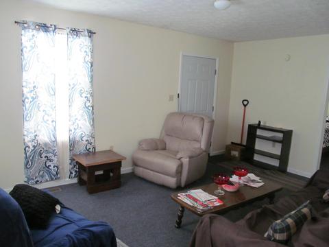 221 E Locust St, Covington, VA 24426 photo 3