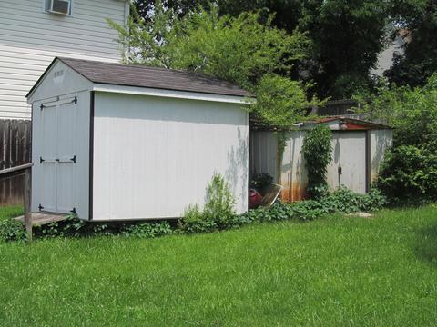 221 E Locust St, Covington, VA 24426 photo 11