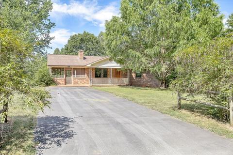 131 Pathfinder Dr, Henry, VA 24102 photo 5