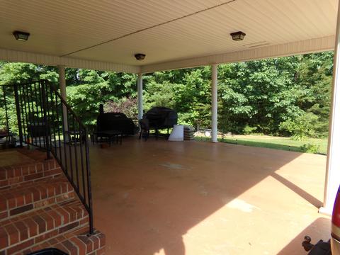 1511 Soapstone Rd, Ridgeway, VA 24148 photo 3