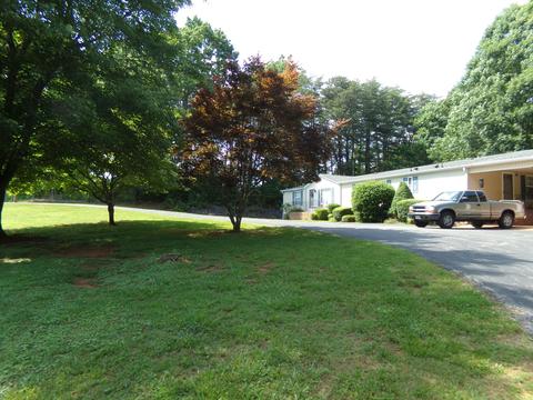 1511 Soapstone Rd, Ridgeway, VA 24148 photo 2