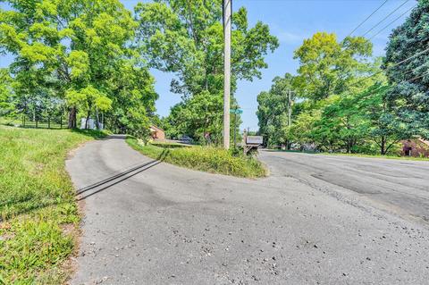 2807 Mcvitty Rd SW, Roanoke, VA 24018 photo 33