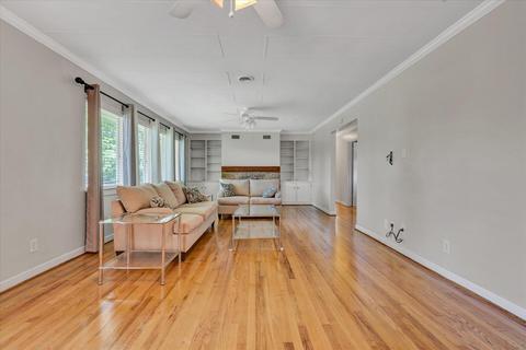 2807 Mcvitty Rd SW, Roanoke, VA 24018 photo 6