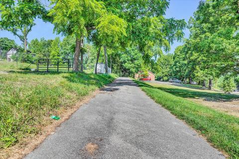 2807 Mcvitty Rd SW, Roanoke, VA 24018 photo 35