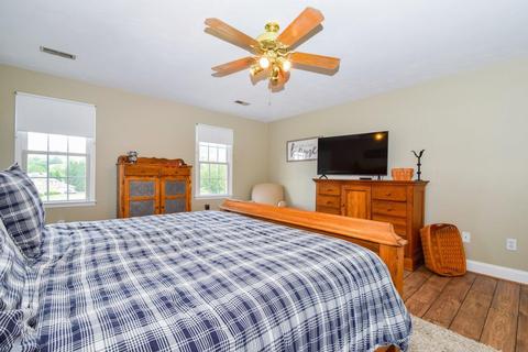 97 Doe Dr, Roanoke, VA 24012 photo 8
