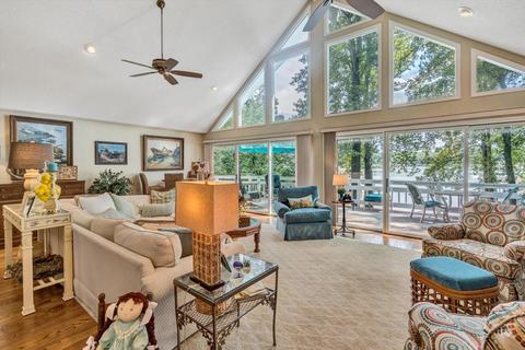 20 Lands End Rd, Penhook, VA 24137 photo 9