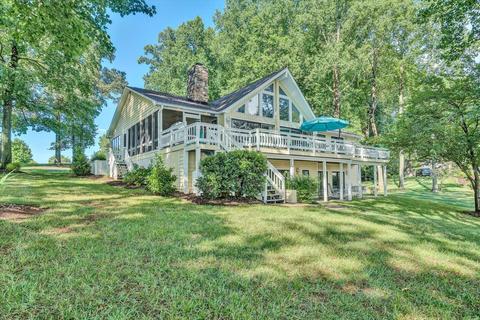 20 Lands End Rd, Penhook, VA 24137 photo 2