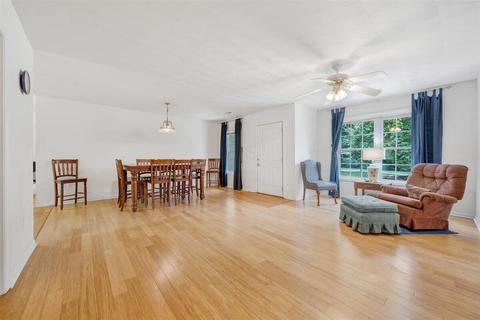 526 Jefferson Dock Rd, Penhook, VA 24137 photo 3
