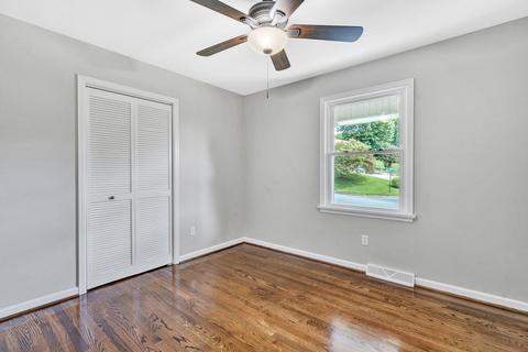 420 Ingal Blvd, Salem, VA 24153 photo 13