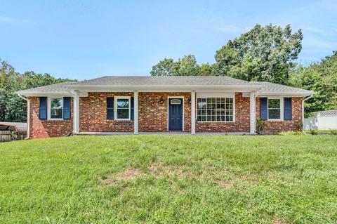 420 Ingal Blvd, Salem, VA 24153 photo 1