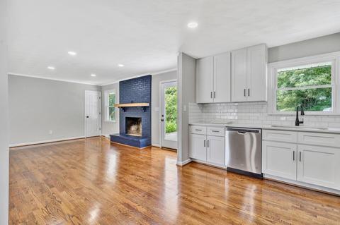 420 Ingal Blvd, Salem, VA 24153 photo 7
