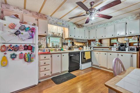5840 Goodview Rd, Goodview, VA 24095 photo 7