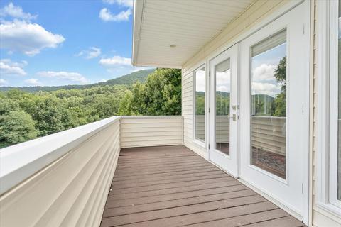6755 Christopher Dr, Roanoke, VA 24018 photo 32