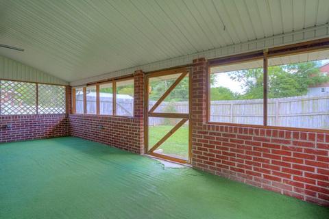 1304 Newbern Rd, Pulaski, VA 24301 photo 18