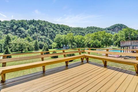 2135 Evergreen Rd, Covington, VA 24426 photo 9