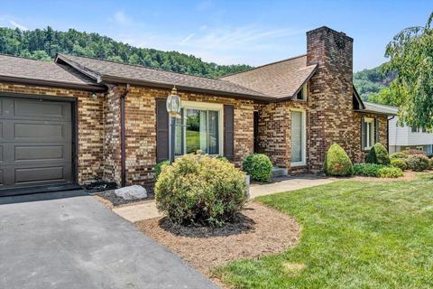 2135 Evergreen Rd, Covington, VA 24426 photo 4