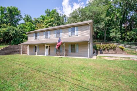3932 Carson Rd, Roanoke, VA 24012 photo 1