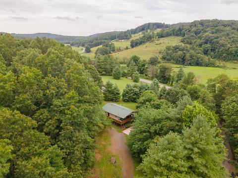 1353 Woods Gap Rd SE, Floyd, VA 24091 photo 36