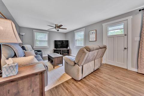 1034 Hoffa Rd, Vinton, VA 24179 photo 4