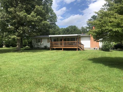121 Cliffview Dr, Covington, VA 24426 photo 3
