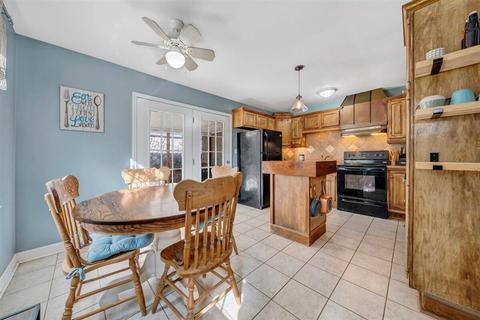 2179 Goodview Rd, Goodview, VA 24095 photo 2
