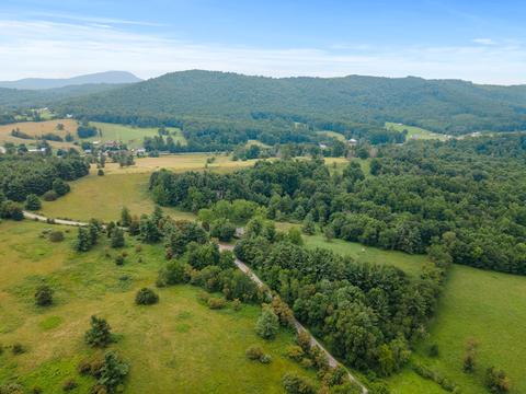 332 Merifield Rd NW, Willis, VA 24380 photo 9