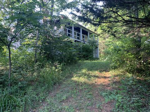 6912 Plank Rd, Buchanan, VA 24066 photo 4