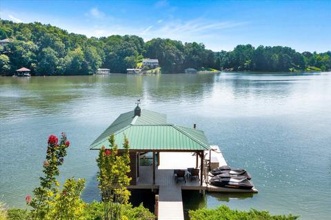220 Walnut Trace Dr, Hardy, VA 24101 photo 2
