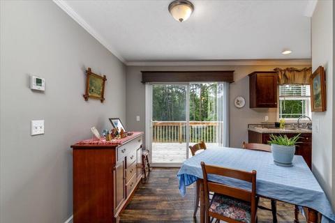 488 Gatewood Ln, Ferrum, VA 24088 photo 9