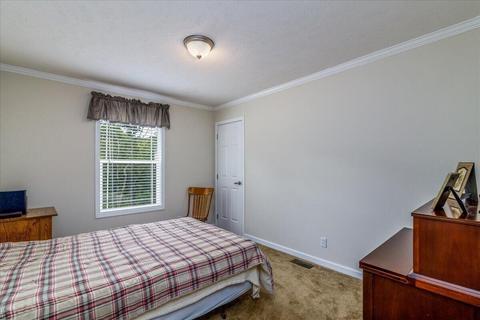 488 Gatewood Ln, Ferrum, VA 24088 photo 18