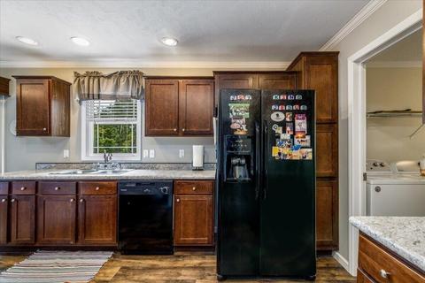 488 Gatewood Ln, Ferrum, VA 24088 photo 13