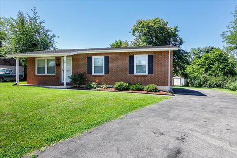 207 E Hill Ct, Salem, VA 24153 photo 2