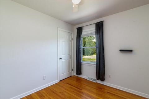 207 E Hill Ct, Salem, VA 24153 photo 14
